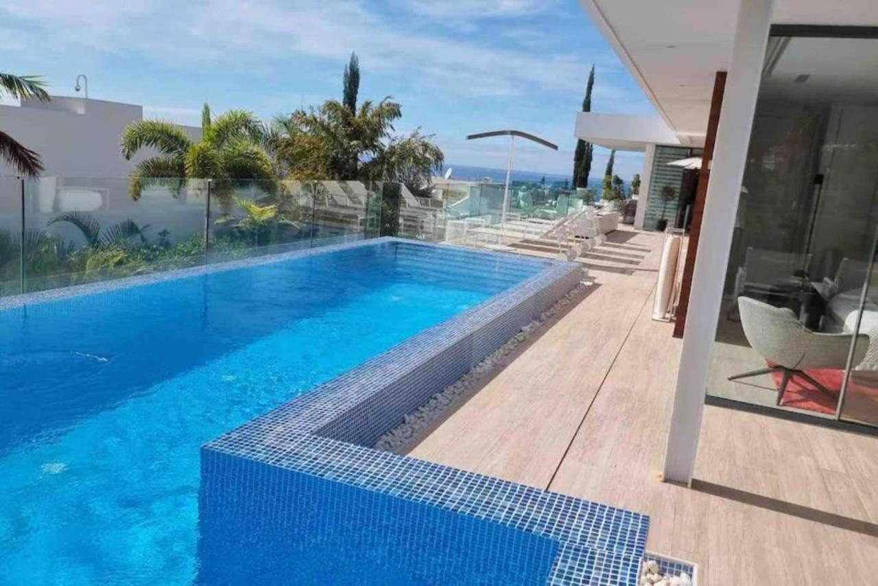 Luxury Villa Rebeka - Heated Pool And Jacuzzi Costa Adeje  Esterno foto