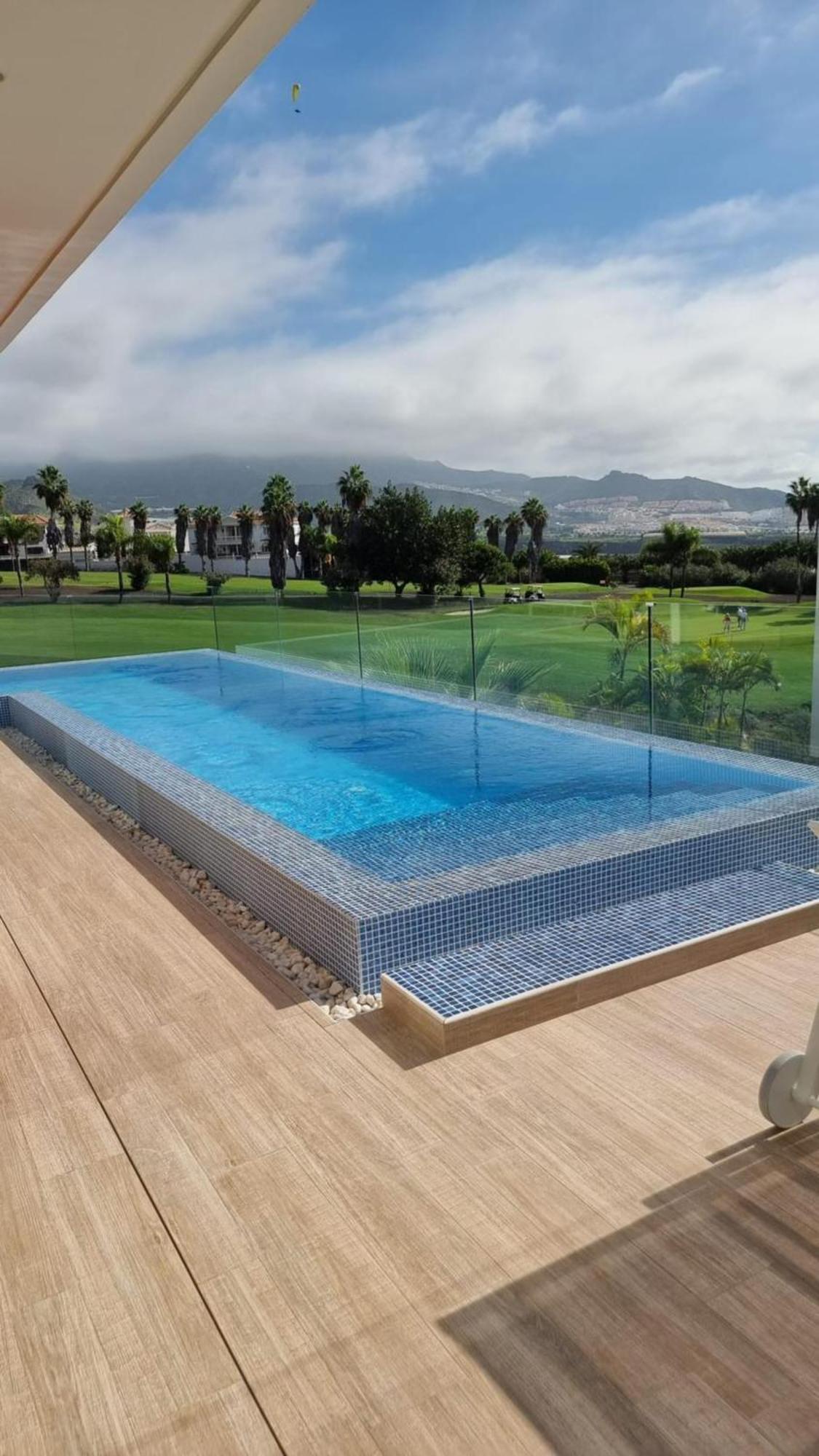 Luxury Villa Rebeka - Heated Pool And Jacuzzi Costa Adeje  Esterno foto
