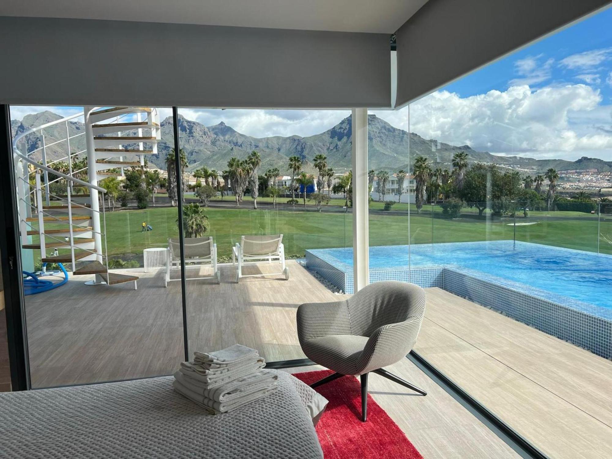 Luxury Villa Rebeka - Heated Pool And Jacuzzi Costa Adeje  Esterno foto
